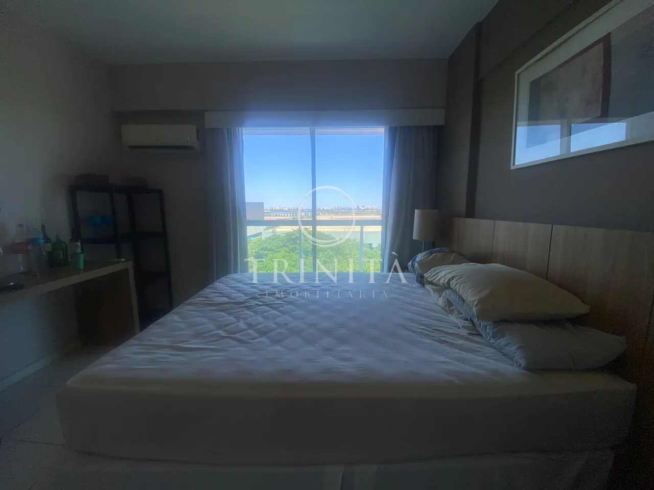 1-bedroom apartment with glass shower and 25 m² — photo 18