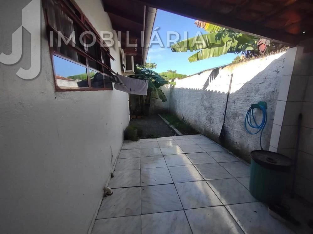2-bedroom house, 100 m²