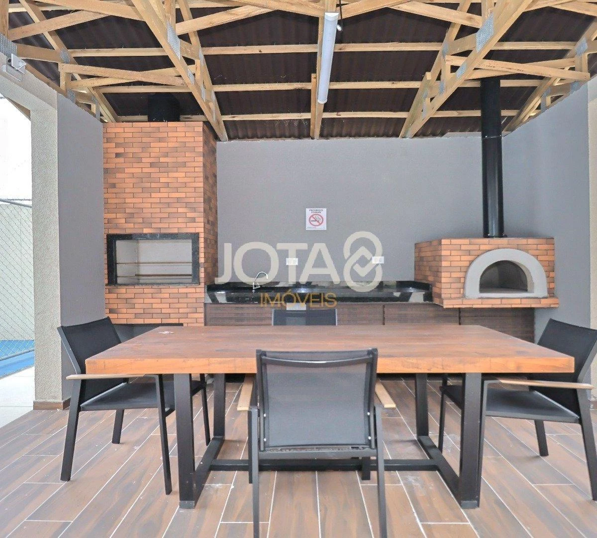 Furnished apartment with 1 parking spot and open-plan kitchen — photo 7