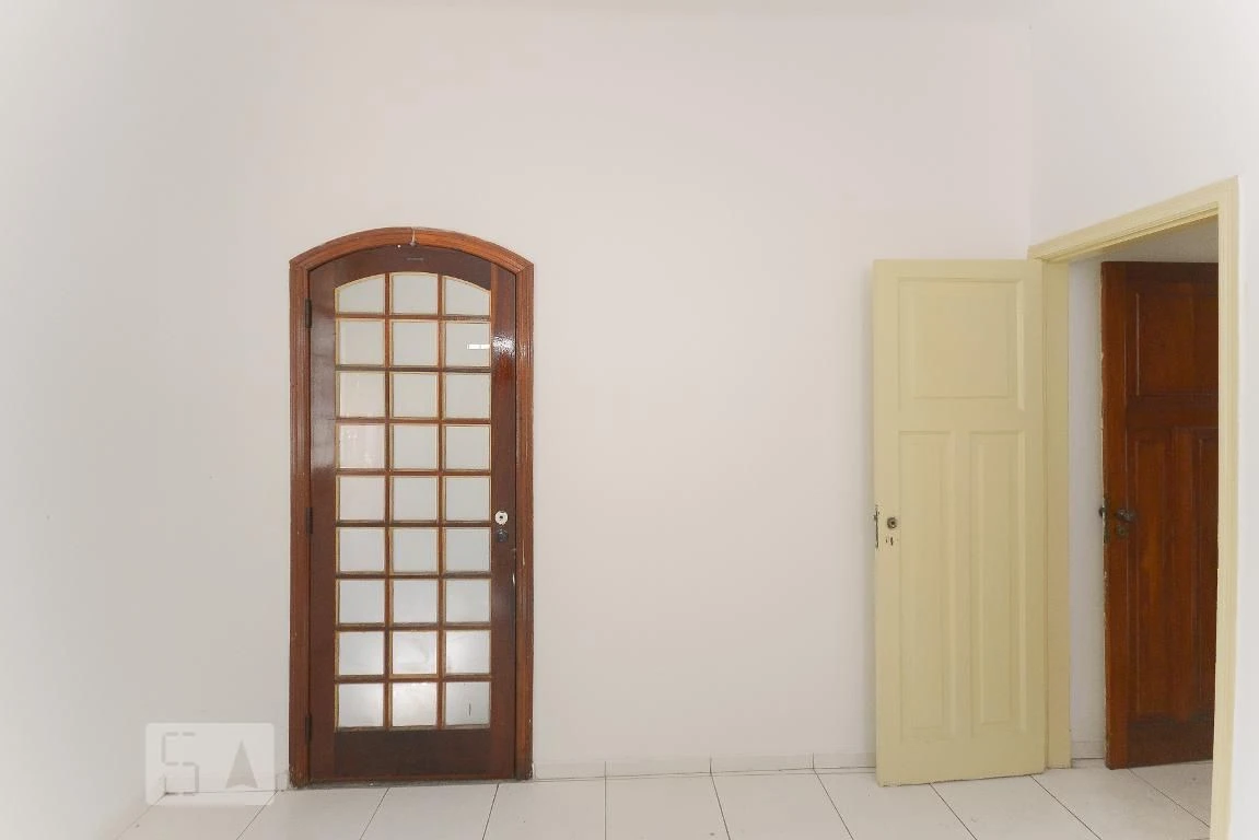 House for rent with 5 bedrooms and 2 bathrooms — photo 22