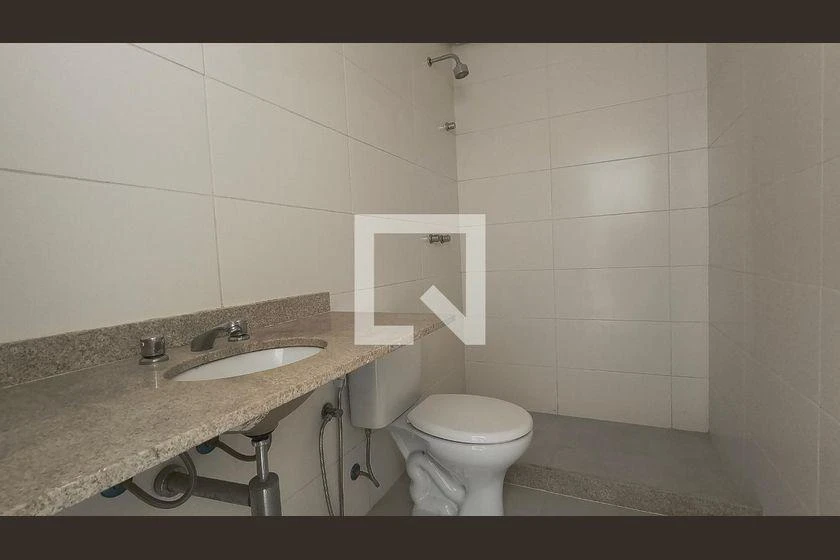 Rental apartment with 3 en-suite bedrooms and 179 m² — photo 42