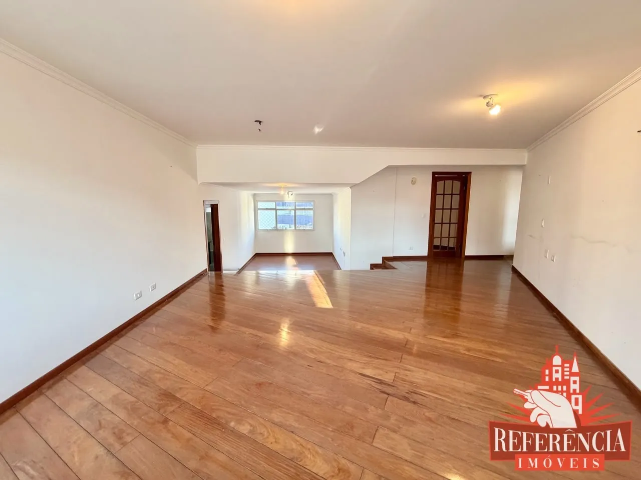 3-bedroom unfurnished apartment with a glass balcony and 2 parking — photo 12