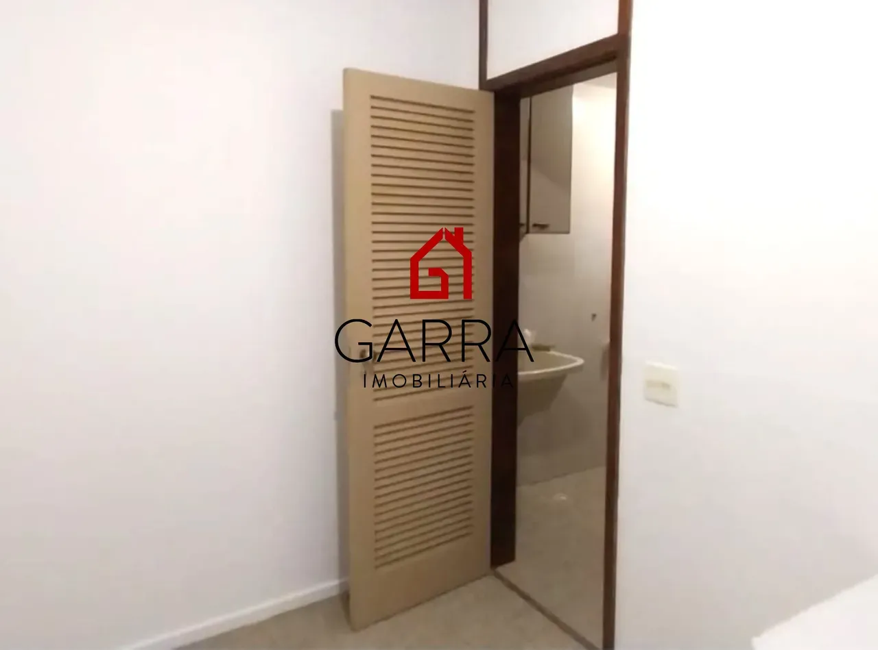 101 m² apartment with 2 bedrooms and 3 bathrooms — photo 25