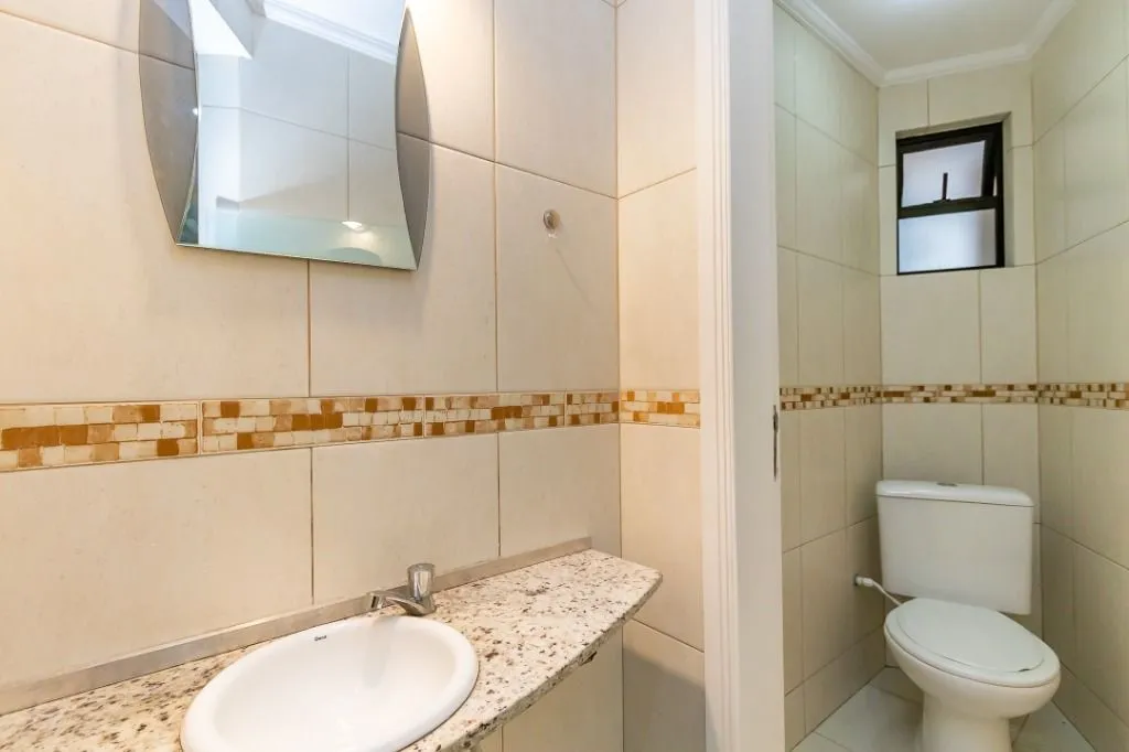 Unfurnished house with 4 bedrooms and 150 m² — photo 5
