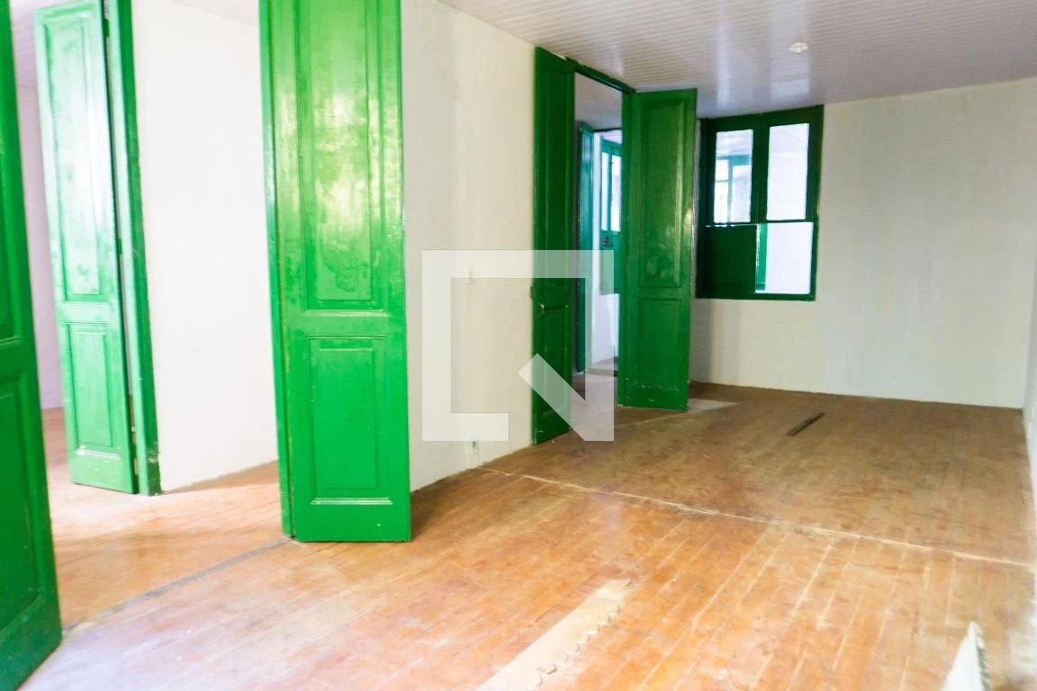 Rental house with 5 bedrooms and a closed kitchen room — photo 53