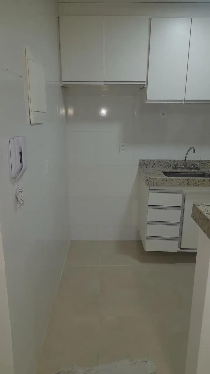 2-bedroom apartment with an open-plan kitchen — photo 2
