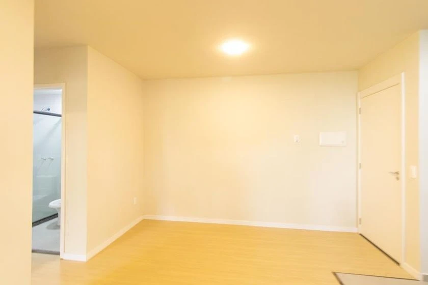 2-bedroom apartment with balcony and 1 parking space — photo 7