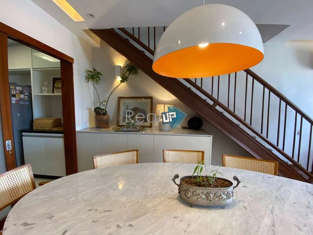 Мебльована квартира з 4 спальнями-сюїтами, 224 м² — photo 21