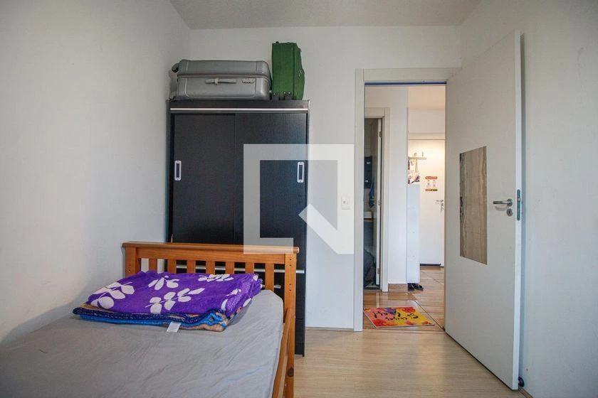 2-bedroom apartment in a building with a gym — photo 27