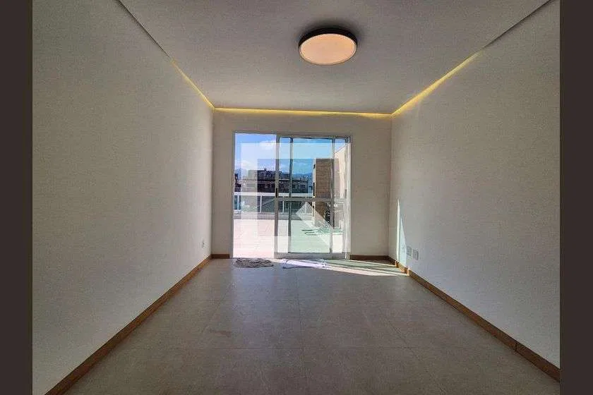 2-bedroom apartment, 1 with its own bathroom, 190 m² — photo 19