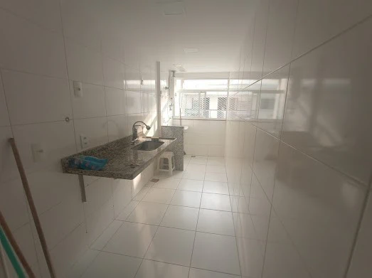 77 m² apartment with 3 bedrooms and 2 parking spots — photo 2