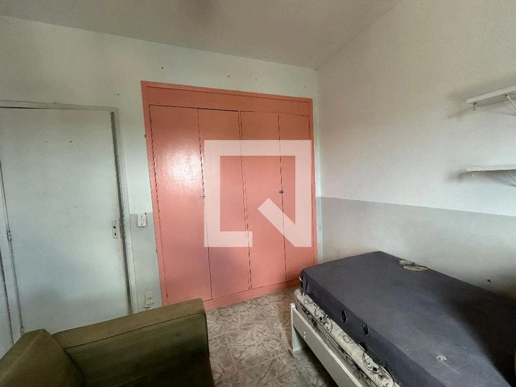 3-bedroom apartment with a washing machine — photo 15