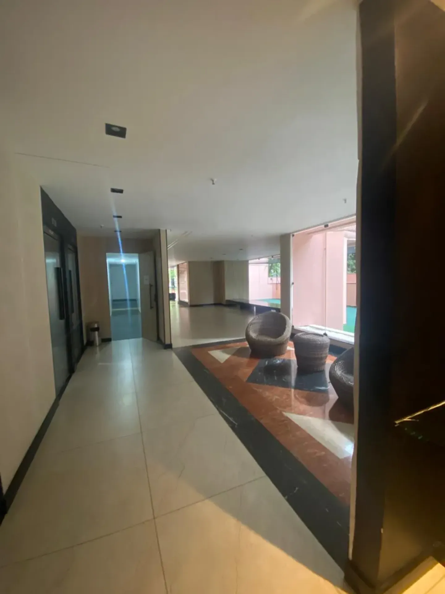 2-bedroom apartment in a building with a gym — photo 57