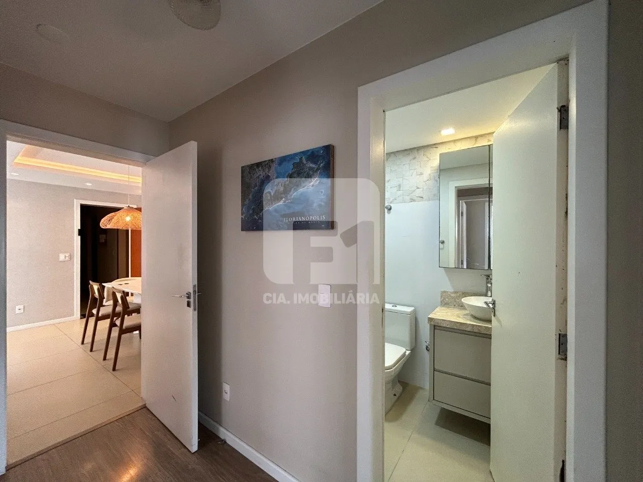 Furnished 3-bedroom apartment with 101 m² and balcony — photo 13