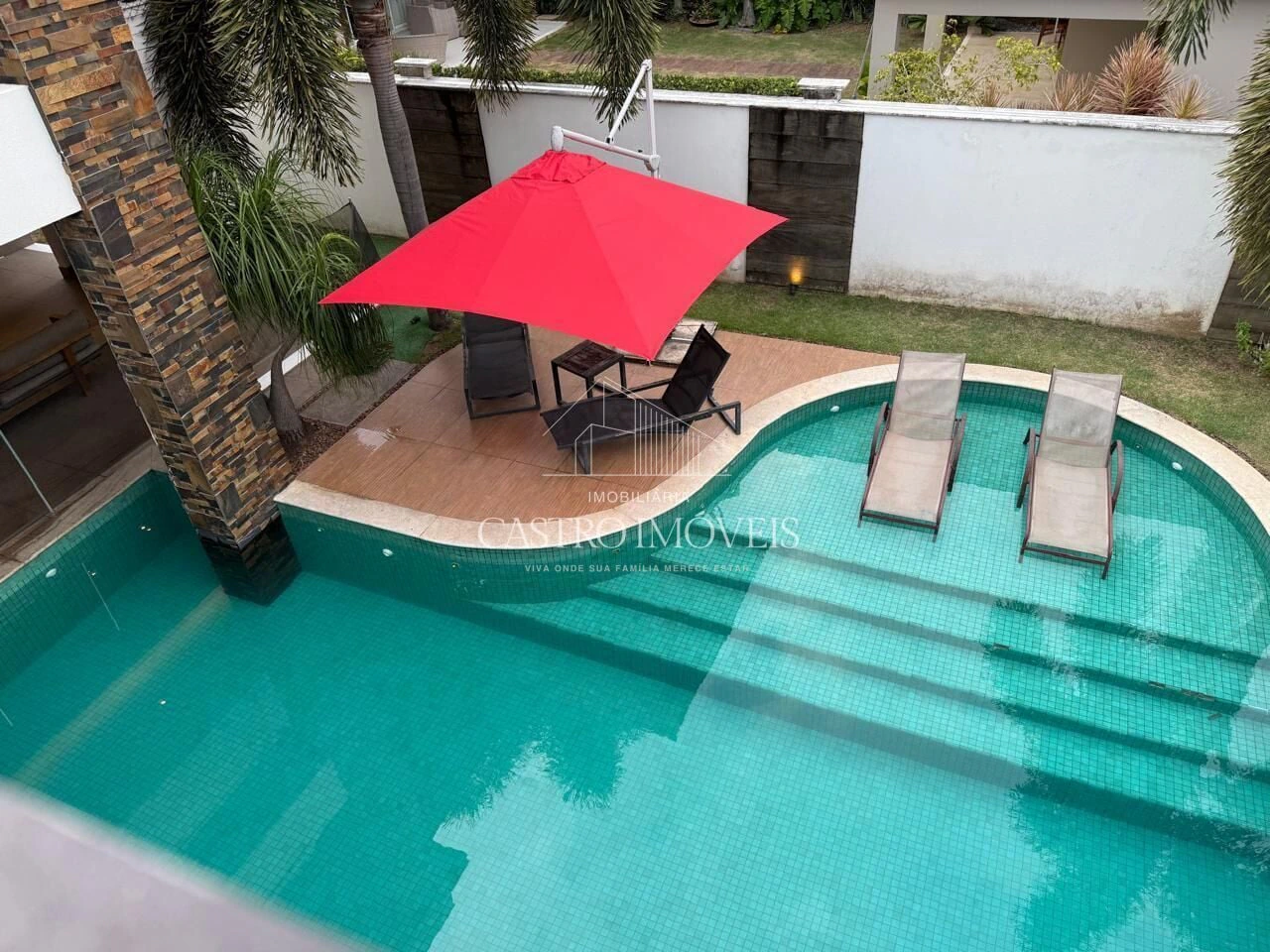 House 980 m² with 4 en-suite bedrooms and gas kitchen — photo 7