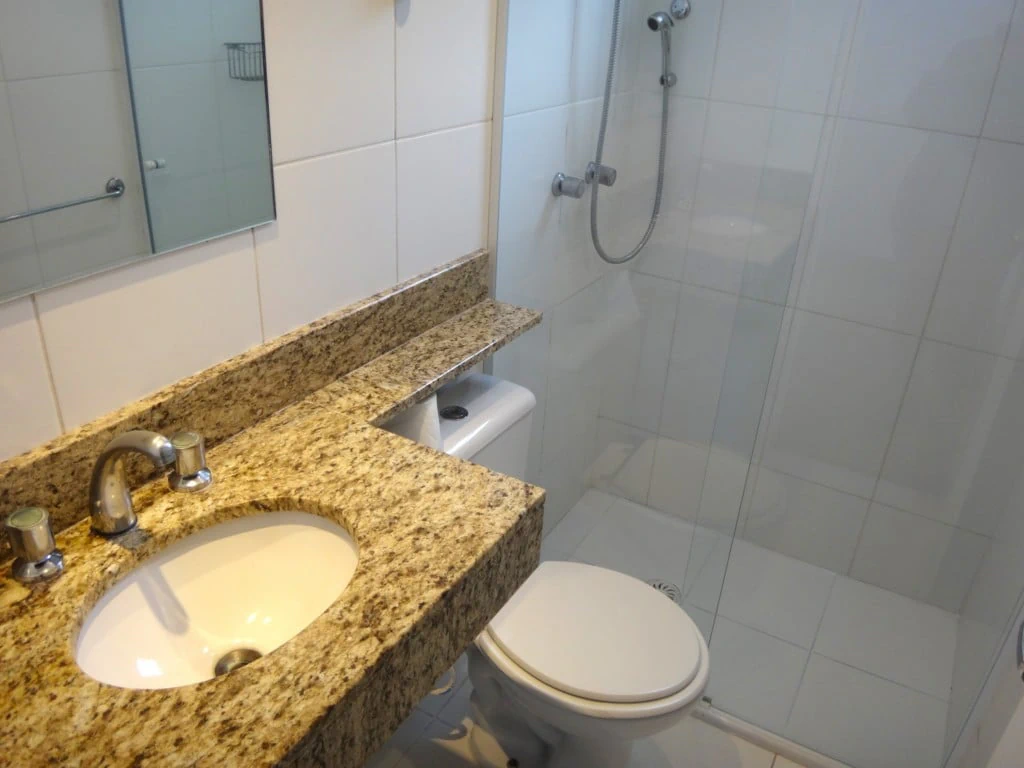 2-bedroom apartment with a home office — photo 19