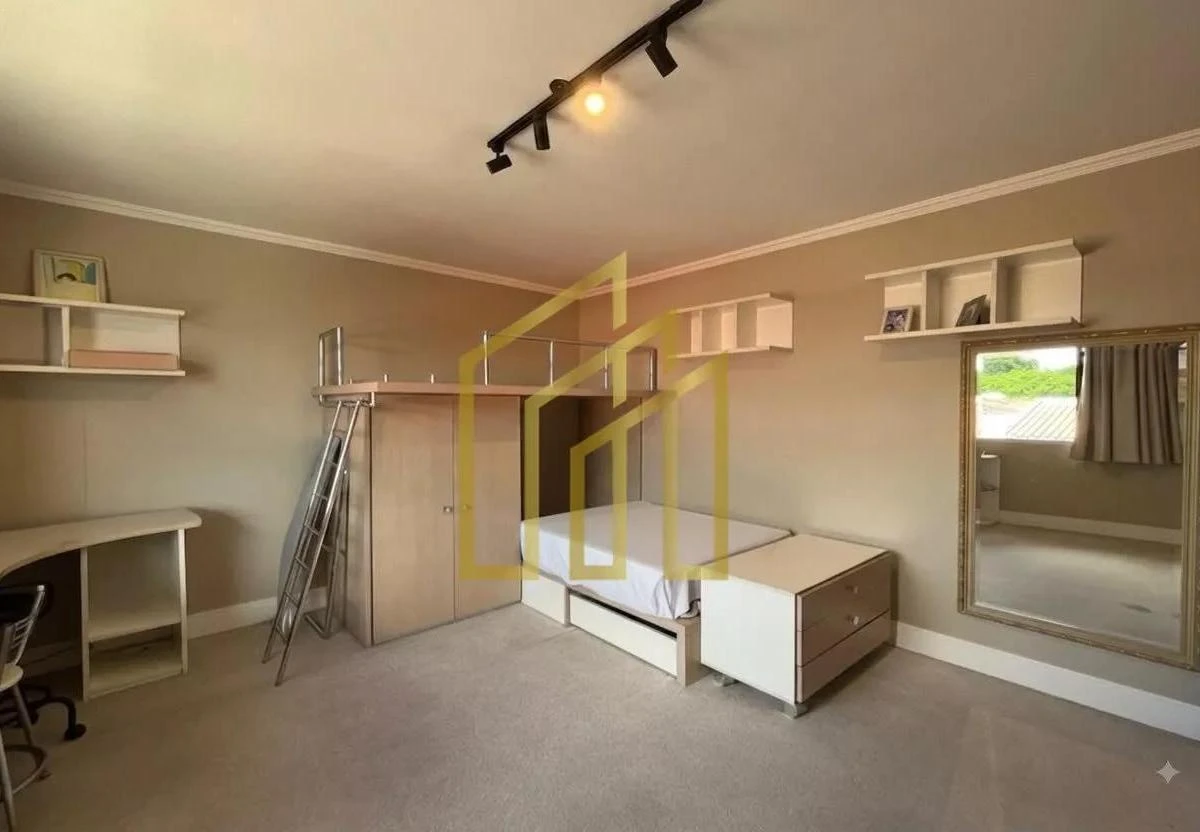 Меблированный дом 400 м²: 2 спальни и 2 ванные — photo 21