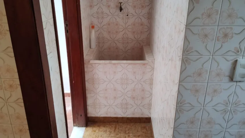 Квартира с 2 спальнями, 1 ванной и без парковки — photo 5