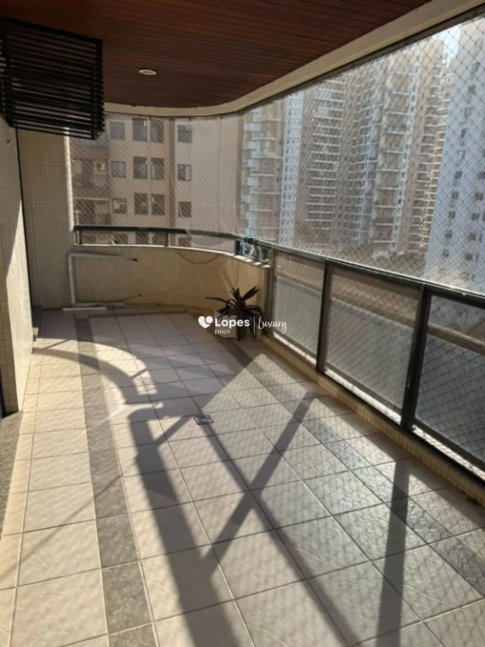 Apartamento de 4 quartos com cozinha fechada a gás — photo 9