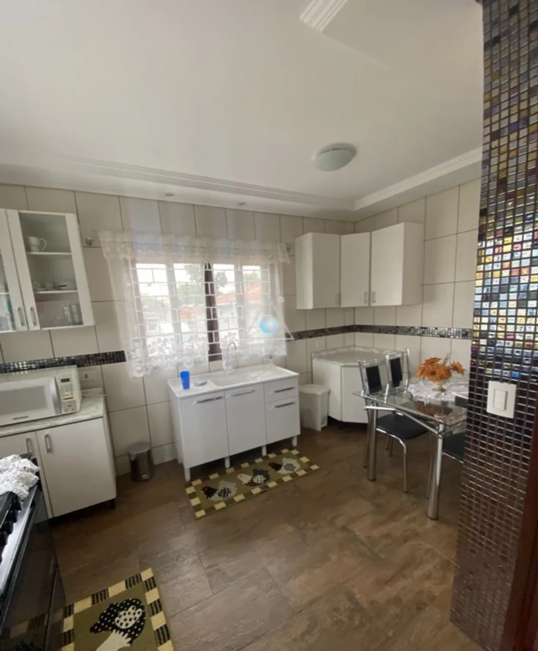 2-bedroom apartment with suite and no parking — photo 6