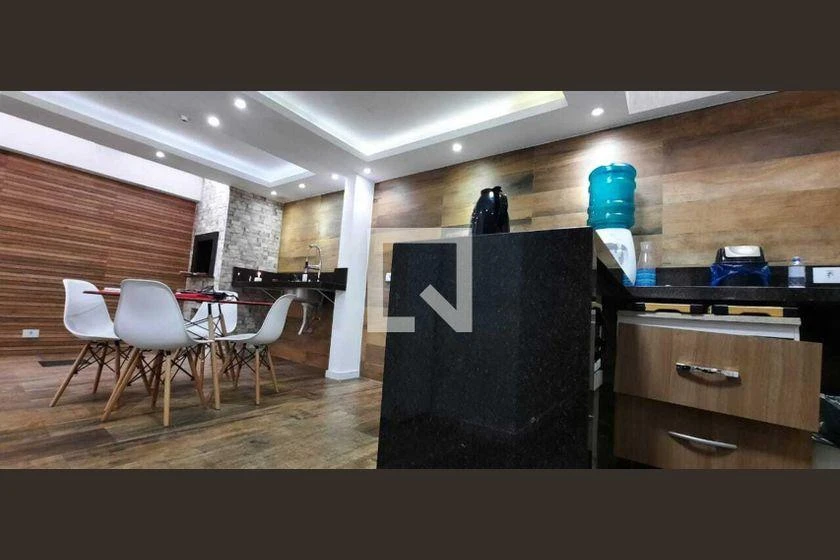Casa para aluguel com 4 quartos e 300 m² — photo 6