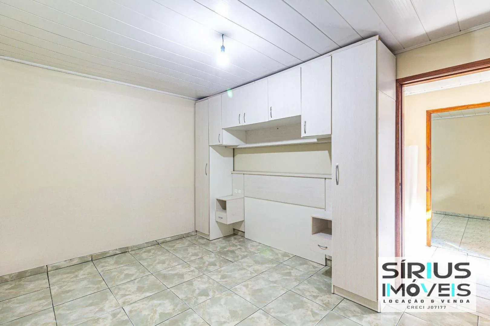 4-bedroom house with a garden in Curitiba — photo 38