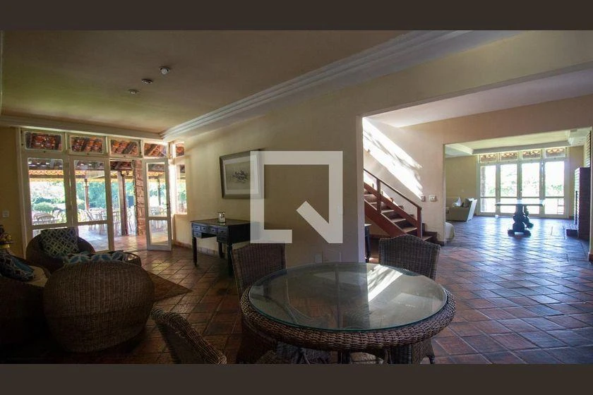 Unfurnished house with 3 bedrooms and 5 baths, 1500 m² — photo 43