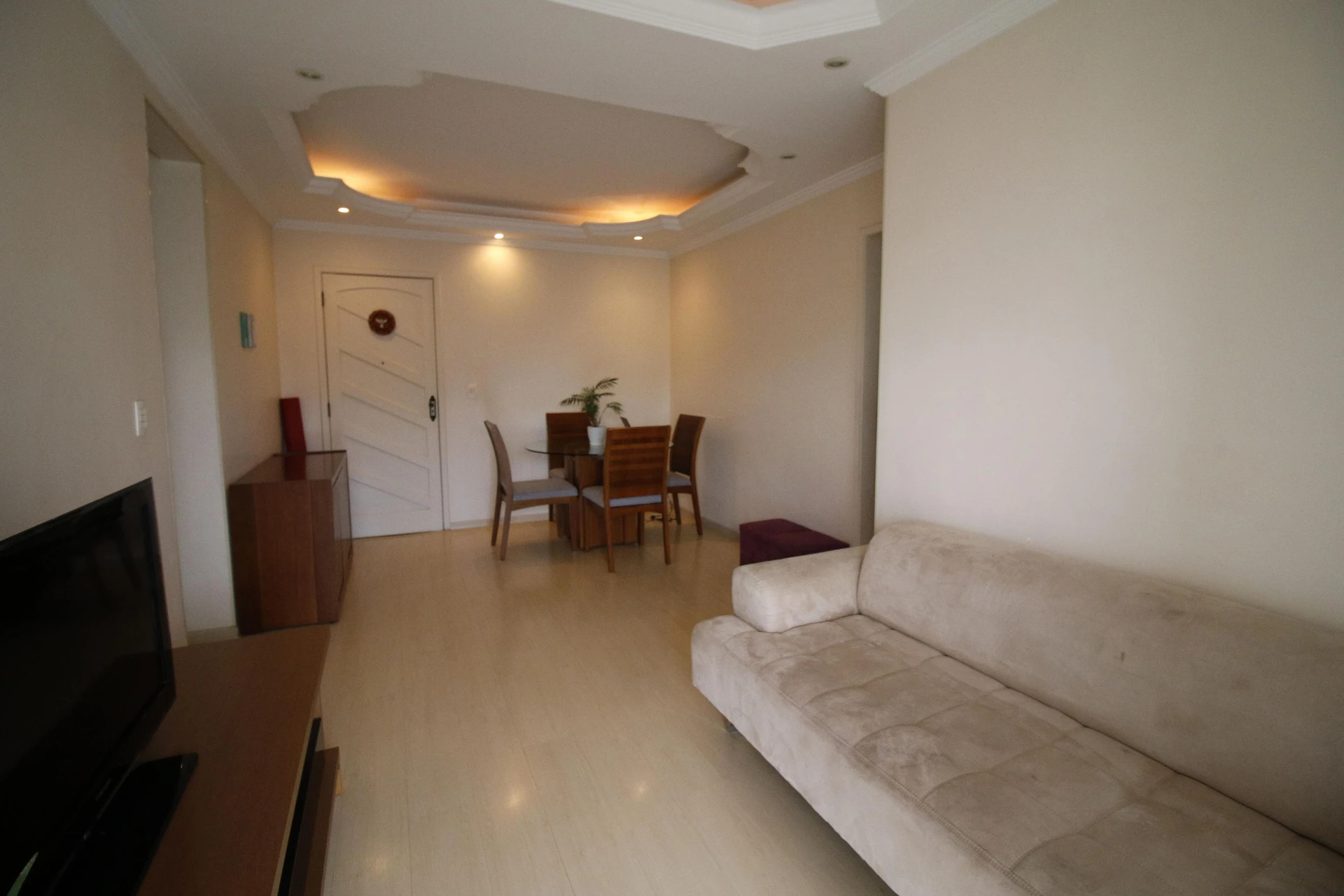 2-bedroom apartment in a building with a pool — photo 13