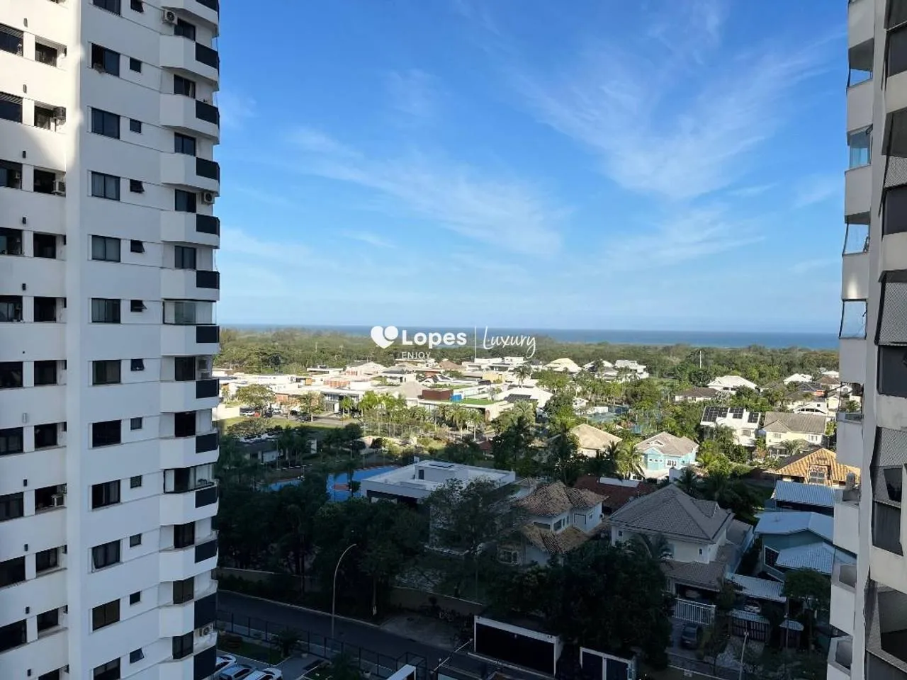 Rental apartment with 3 bedrooms, balcony and 3 bathrooms — photo 14