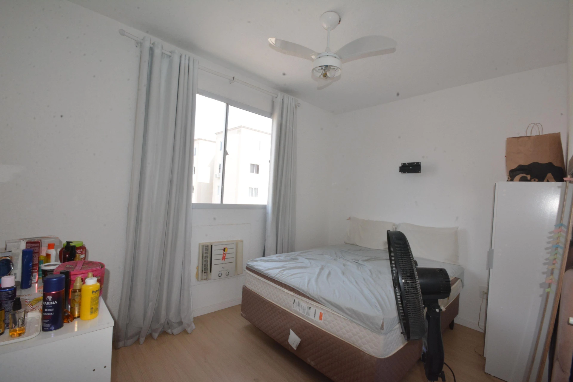 Furnished 2-bedroom apartment with a gas stove kitchen — photo 23