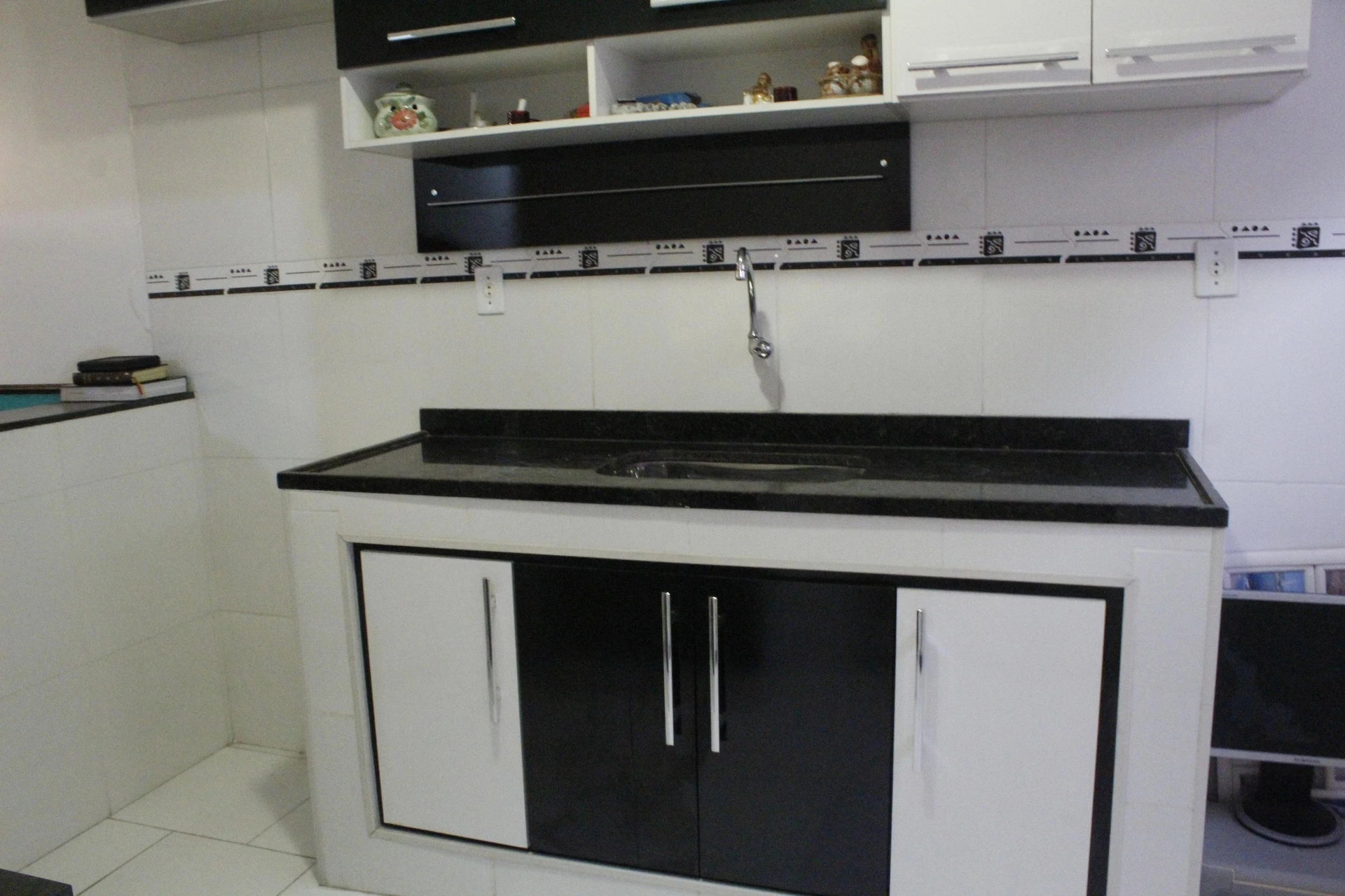 Furnished house with 3 bedrooms and 4 bathrooms — photo 28
