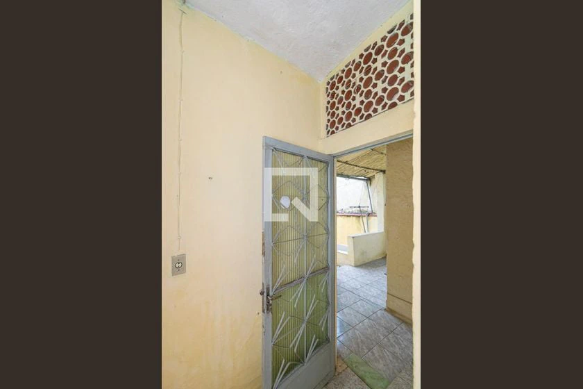 House for rent with no parking, 2 bedrooms and 52 m² — photo 30