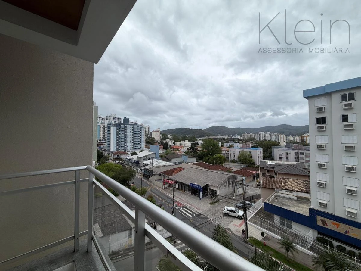 Glass-enclosed balcony in a 3-bedroom apartment, 75 m² — photo 14