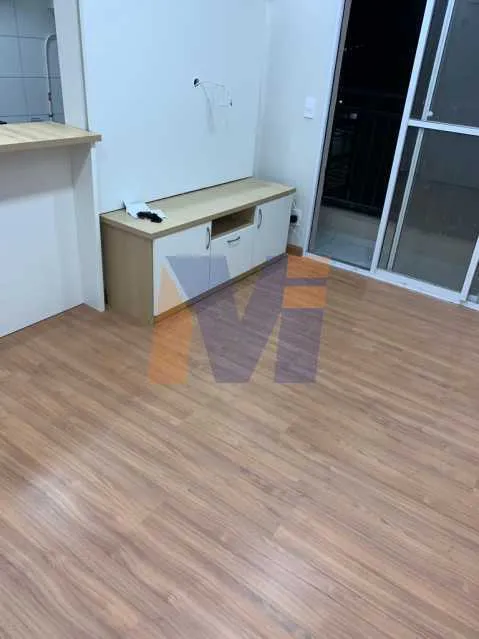Unfurnished apartment with 2 bedrooms and 1 bathroom — photo 18