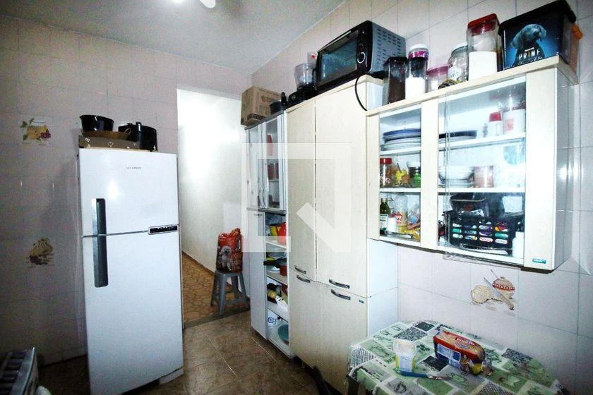 3-bedroom house with a home office — photo 2