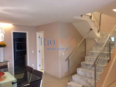 Furnished apartment with 4 bedrooms and enclosed balcony — photo 30