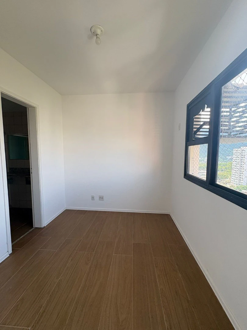 Apartamento de 3 quartos com 1 suíte e cozinha integrada — photo 14