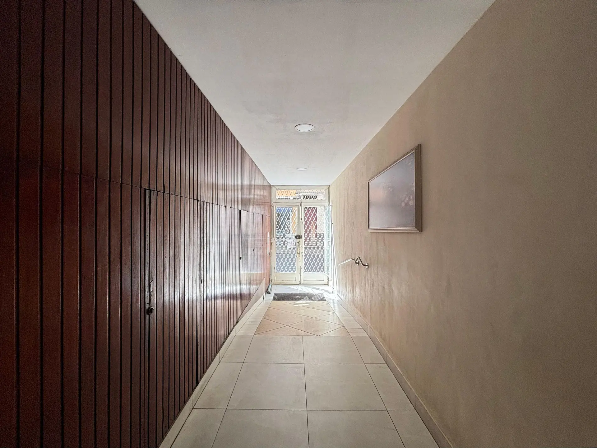 Furnished apartment, 32 m², with a washing machine — photo 17