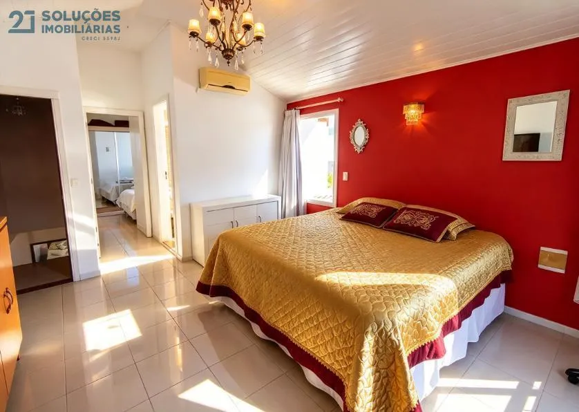 Casa de 4 quartos com janelas do piso ao teto, Jurerê — photo 22