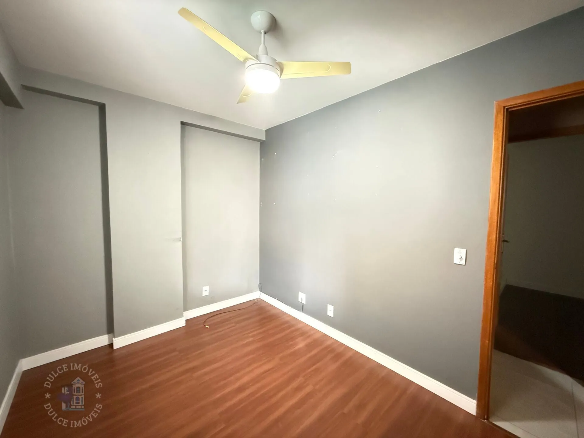 3-bedroom apartment with 1 en-suite and balcony — photo 12
