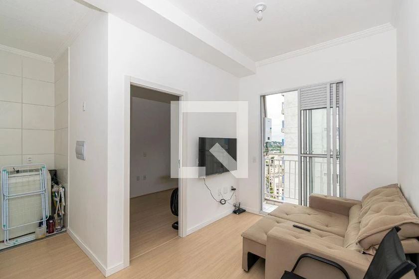 Дерев'яна підлога або ламінат та 1 спальня: квартира 38 м² — photo 6