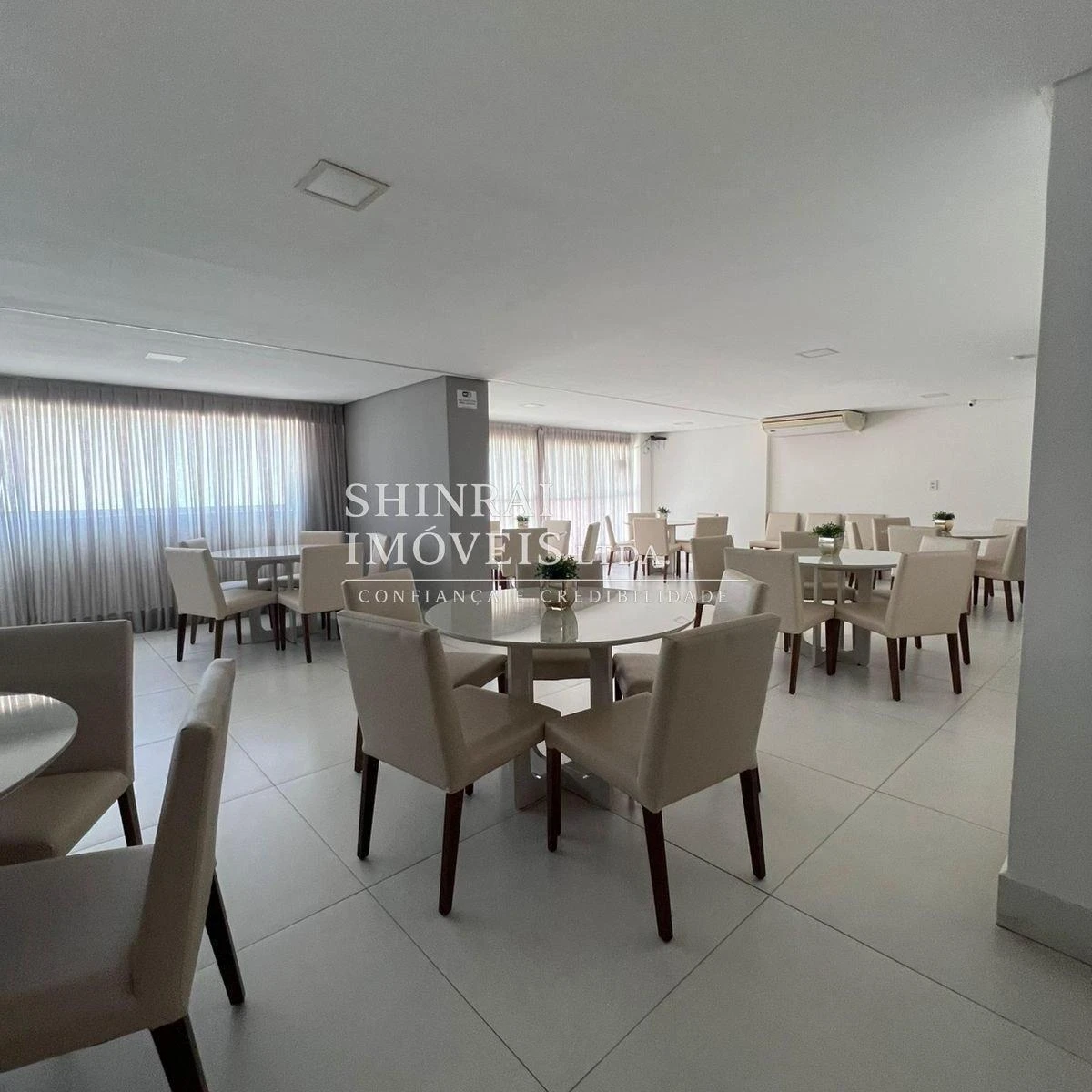 Furnished apartment, 104 m², with a washing machine — photo 10