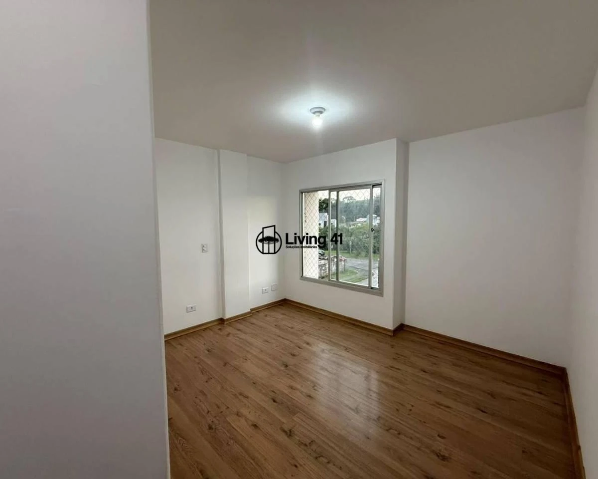 84 m² apartment with 3 bedrooms and a balcony — photo 3