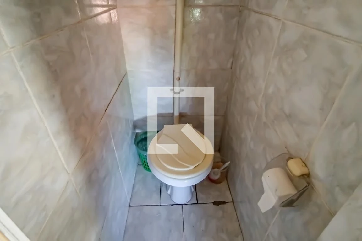 Furnished house with 4 bedrooms and private garden — photo 63