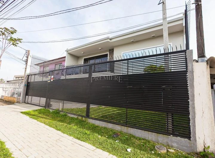 Casa en alquiler con 4 suites y balcón — photo 3