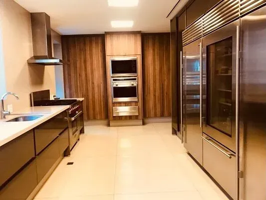 Мебльована квартира з кухнею-студією та плитою — photo 21