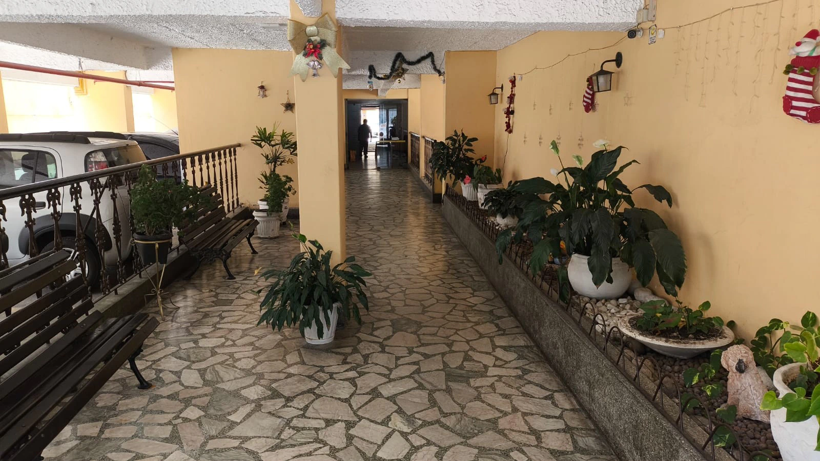 2-bedroom apartment with 61 m² and 1 parking space — photo 24