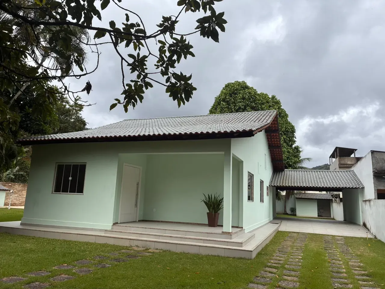 Casa de 3 dormitorios con bañera — photo 3