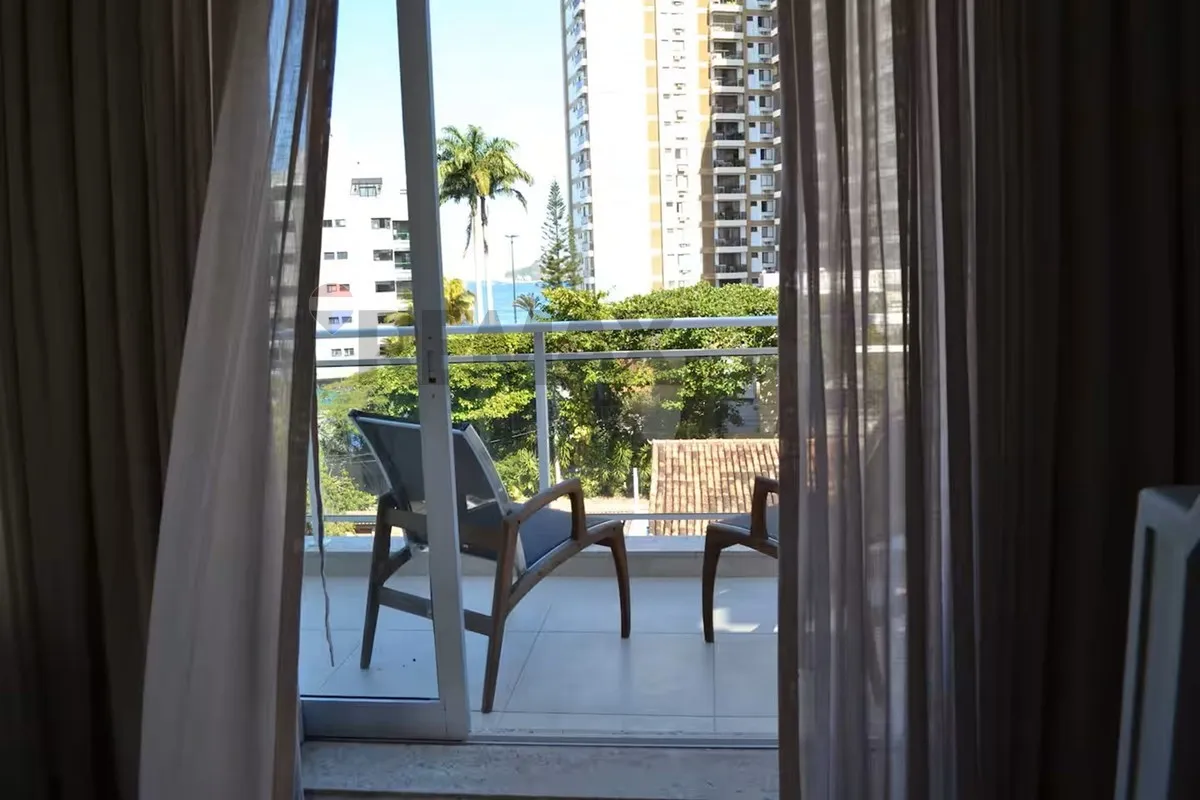 4-bedroom apartment 225 m² with 1 parking space on floor 2 — photo 8