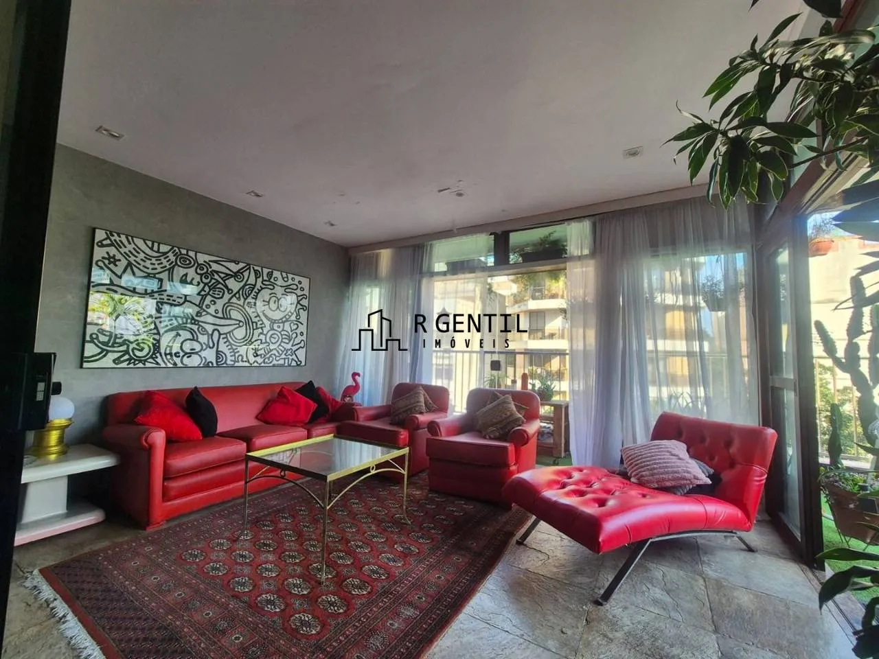 Unfurnished apartment with 3 bedrooms and a balcony — photo 5